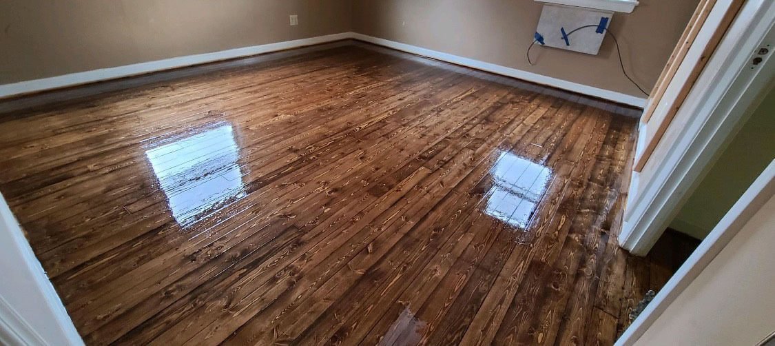 An image showing how well we resurface hardwood floors in the loveland area.